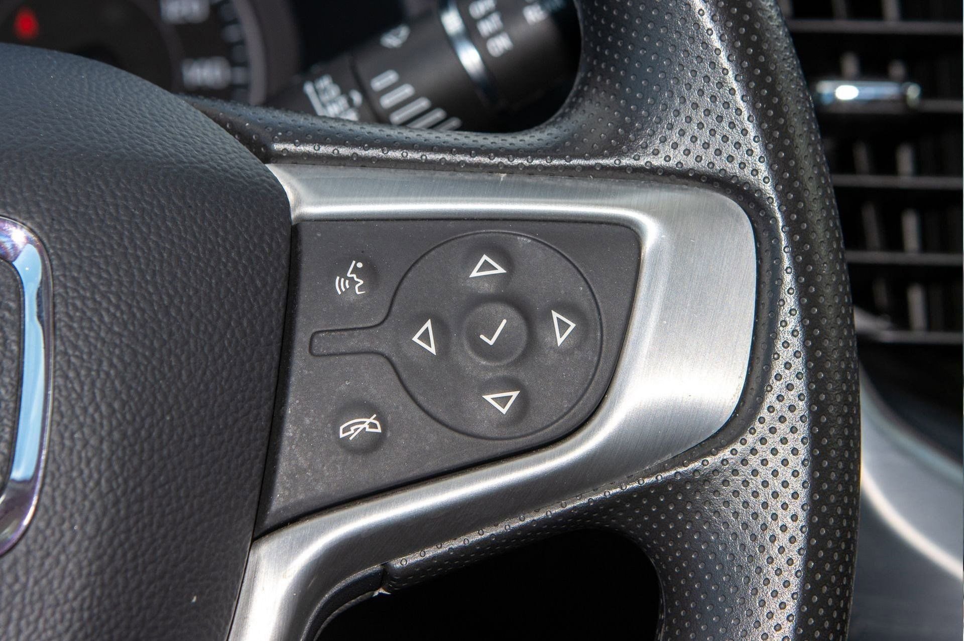 Certified 2022 GMC Acadia SLE w/ Driver Convenience Package image 30