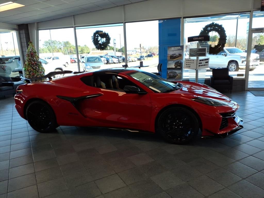 New 2026 Chevrolet Corvette Z06 w/ Z07 Performance Package image 8