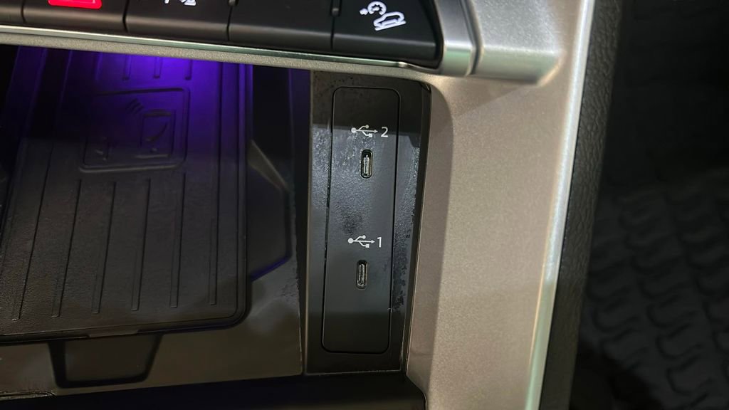 Used 2025 Audi Q3 2.0T Premium Plus image 28