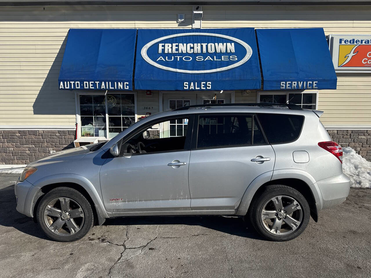 Used 2010 Toyota RAV4 Sport image 2