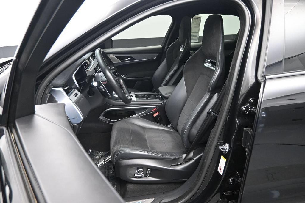 Used 2021 Jaguar F-PACE SVR AWD/4WD image 22