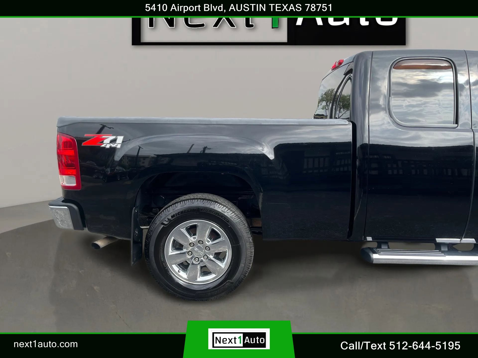 Used 2011 GMC Sierra 1500 SLT w/ SLT Convenience Package AWD/4WD image 6