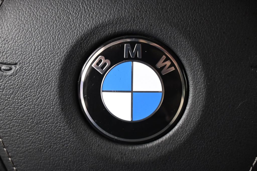 Used 2021 BMW X7 xDrive40i w/ Premium Package image 41