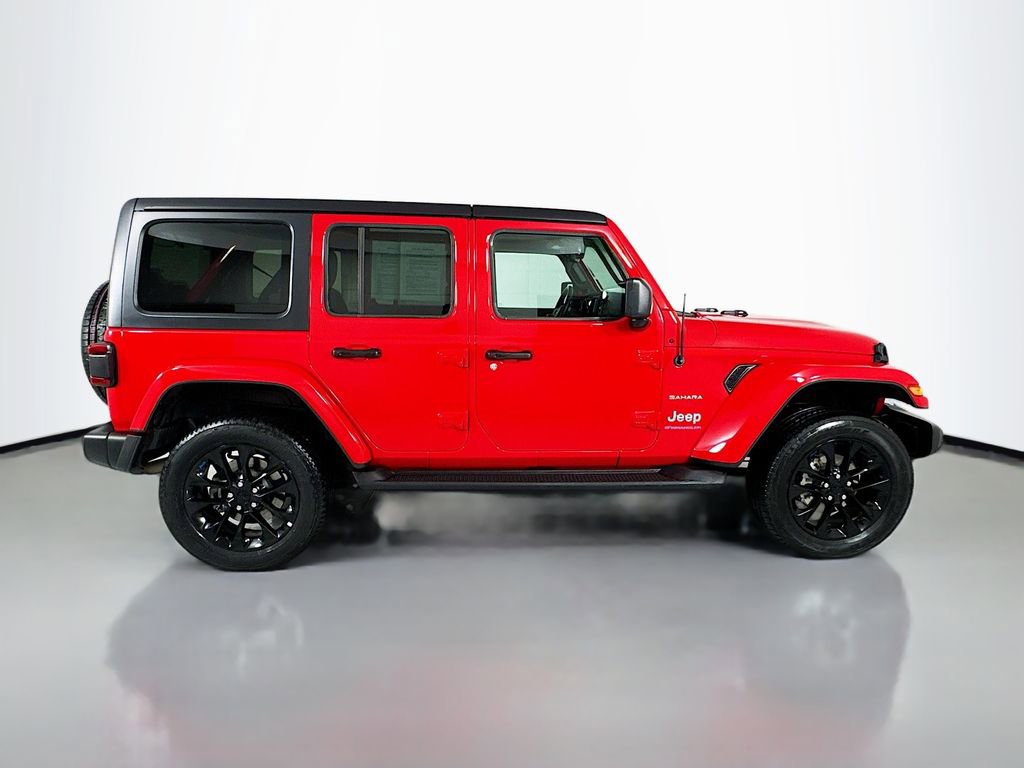 Used 2023 Jeep Wrangler Unlimited Sahara w/ Cold Weather Group image 9