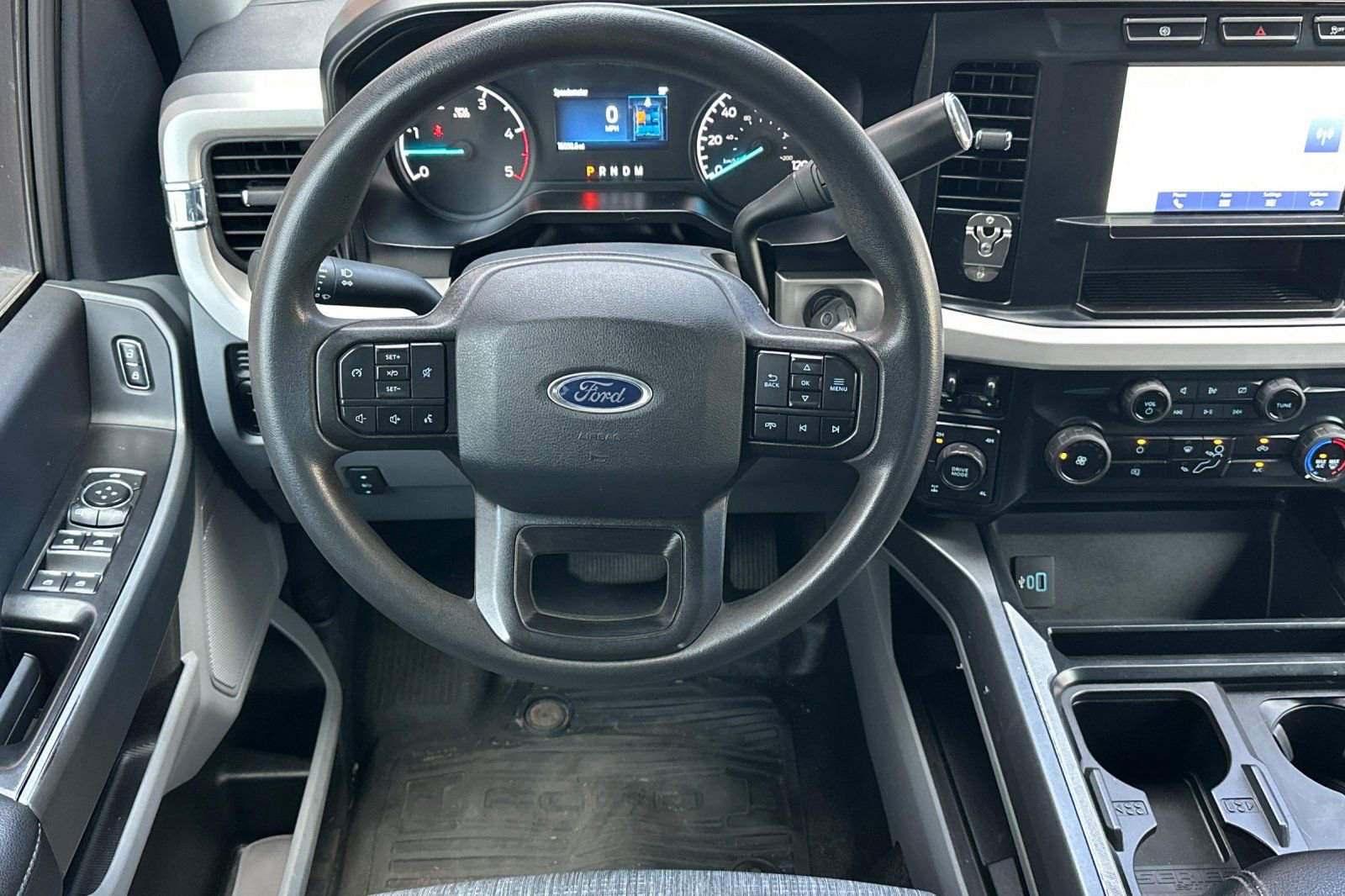 Used 2023 Ford F350 XLT w/ FX4 Off-Road Package image 19