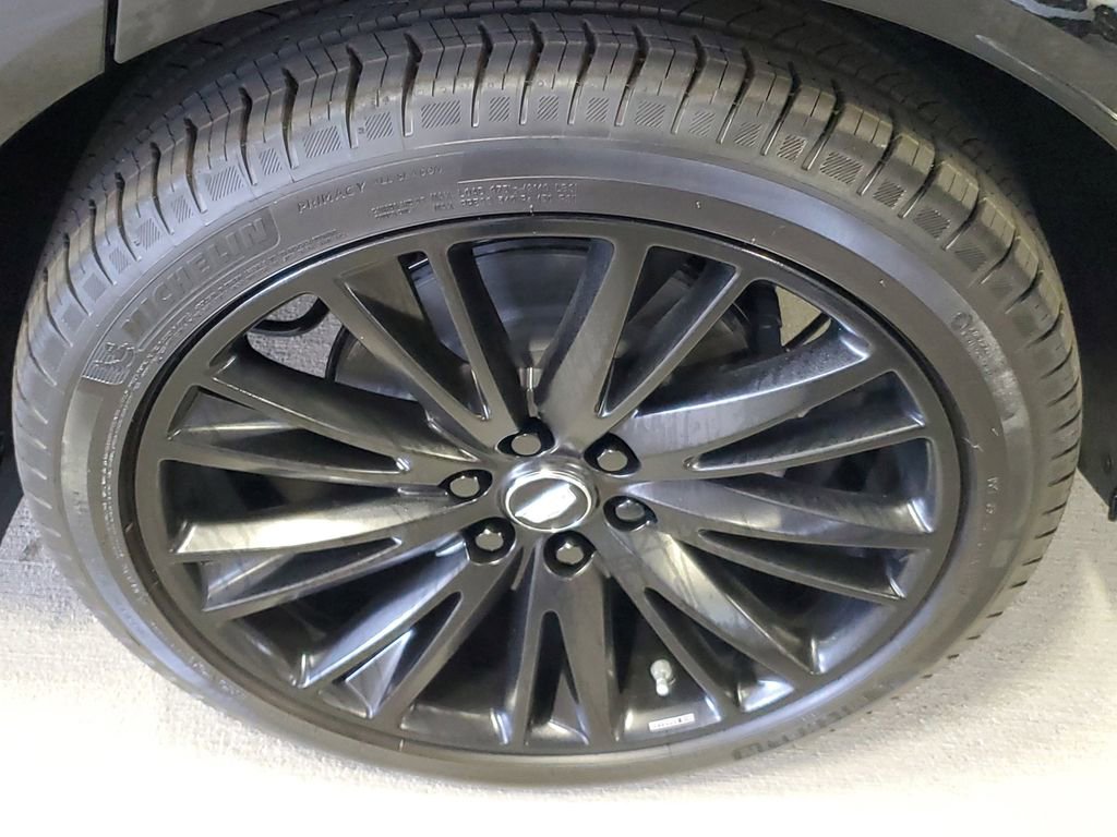 New 2025 Cadillac Lyriq Sport image 5