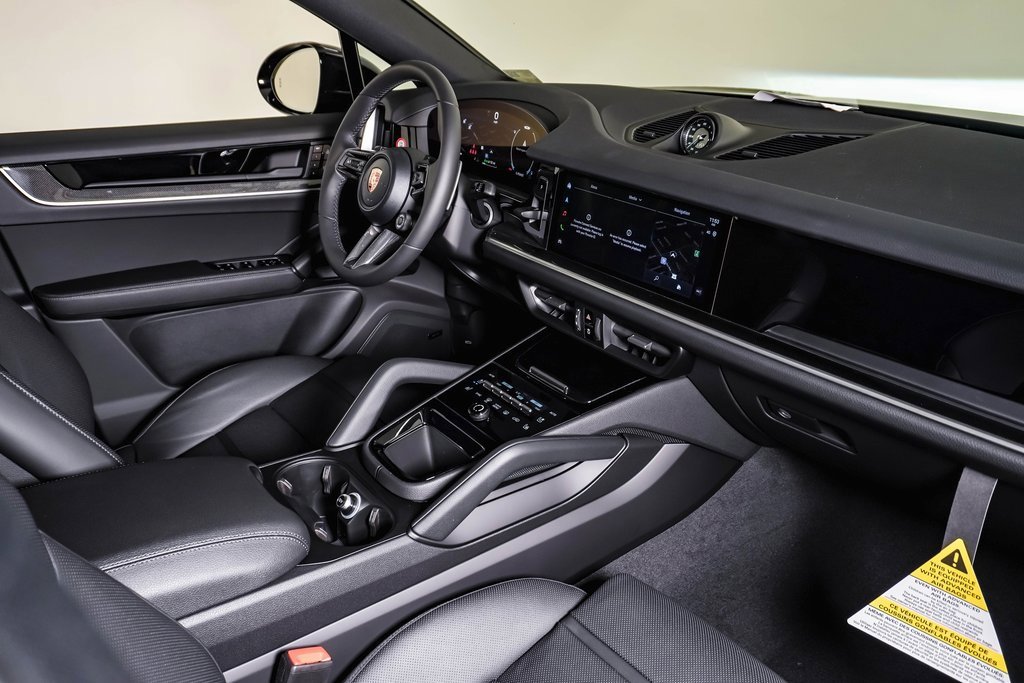 New 2026 Porsche Cayenne E-Hybrid Coupe image 13