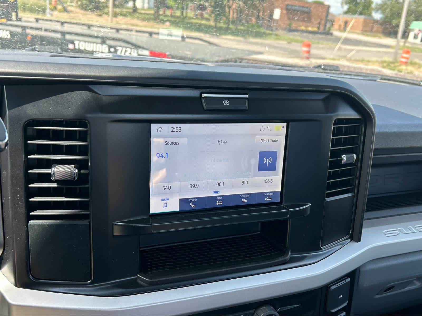 New 2025 Ford F550 4x4 Regular Cab Super Duty image 19