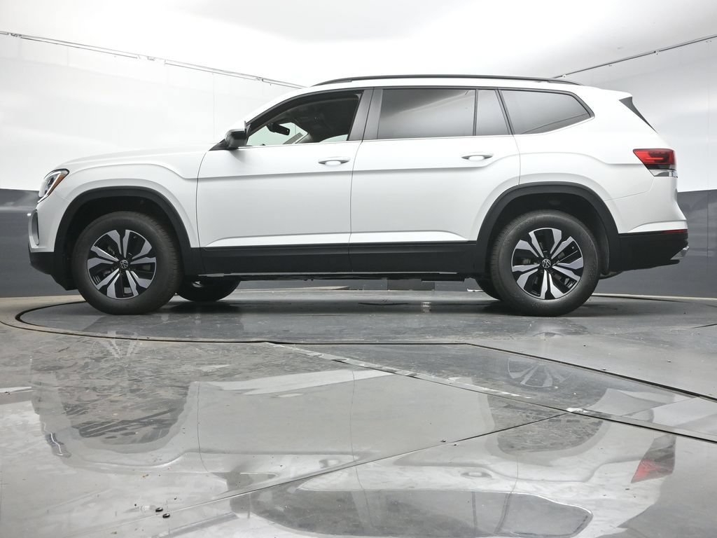 New 2026 Volkswagen Atlas SE FWD image 35