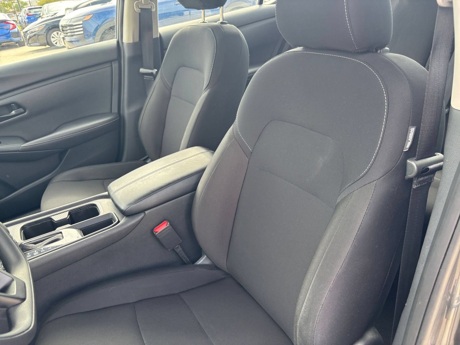 Used 2025 Nissan Sentra S FWD image 33