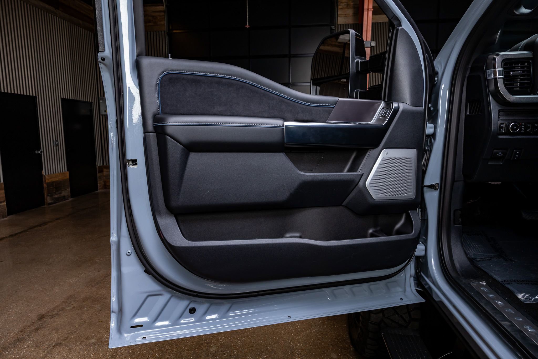 Used 2026 Ford F250 Platinum image 36