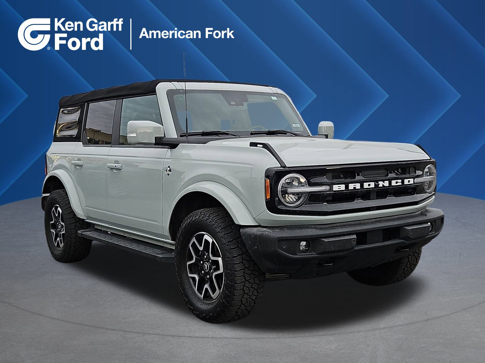 Used 2021 Ford Bronco Outer Banks image 1