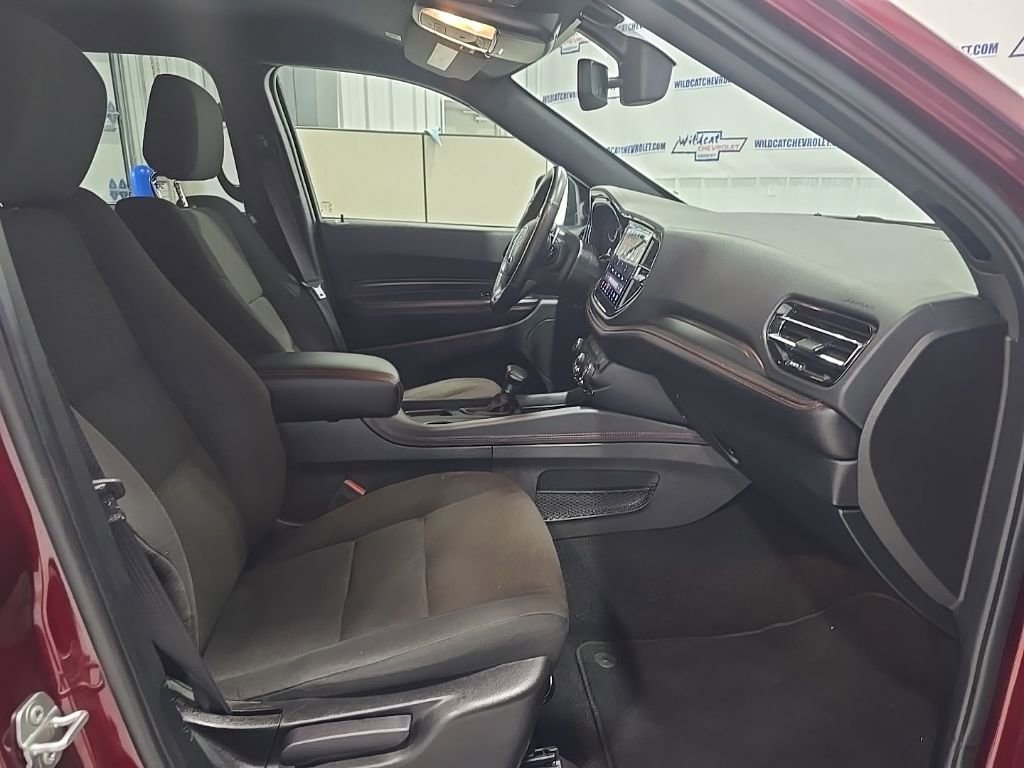 Used 2025 Dodge Durango GT AWD/4WD image 28