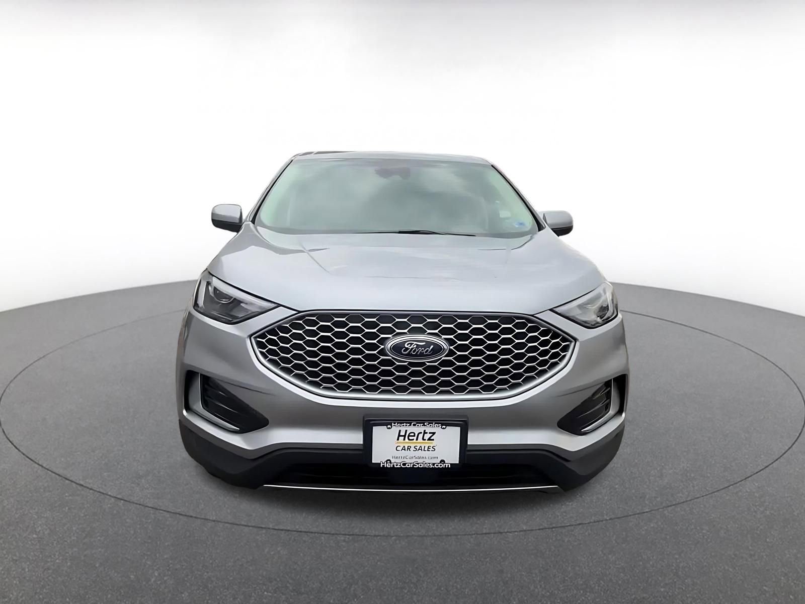 Used 2024 Ford Edge SEL AWD/4WD image 4
