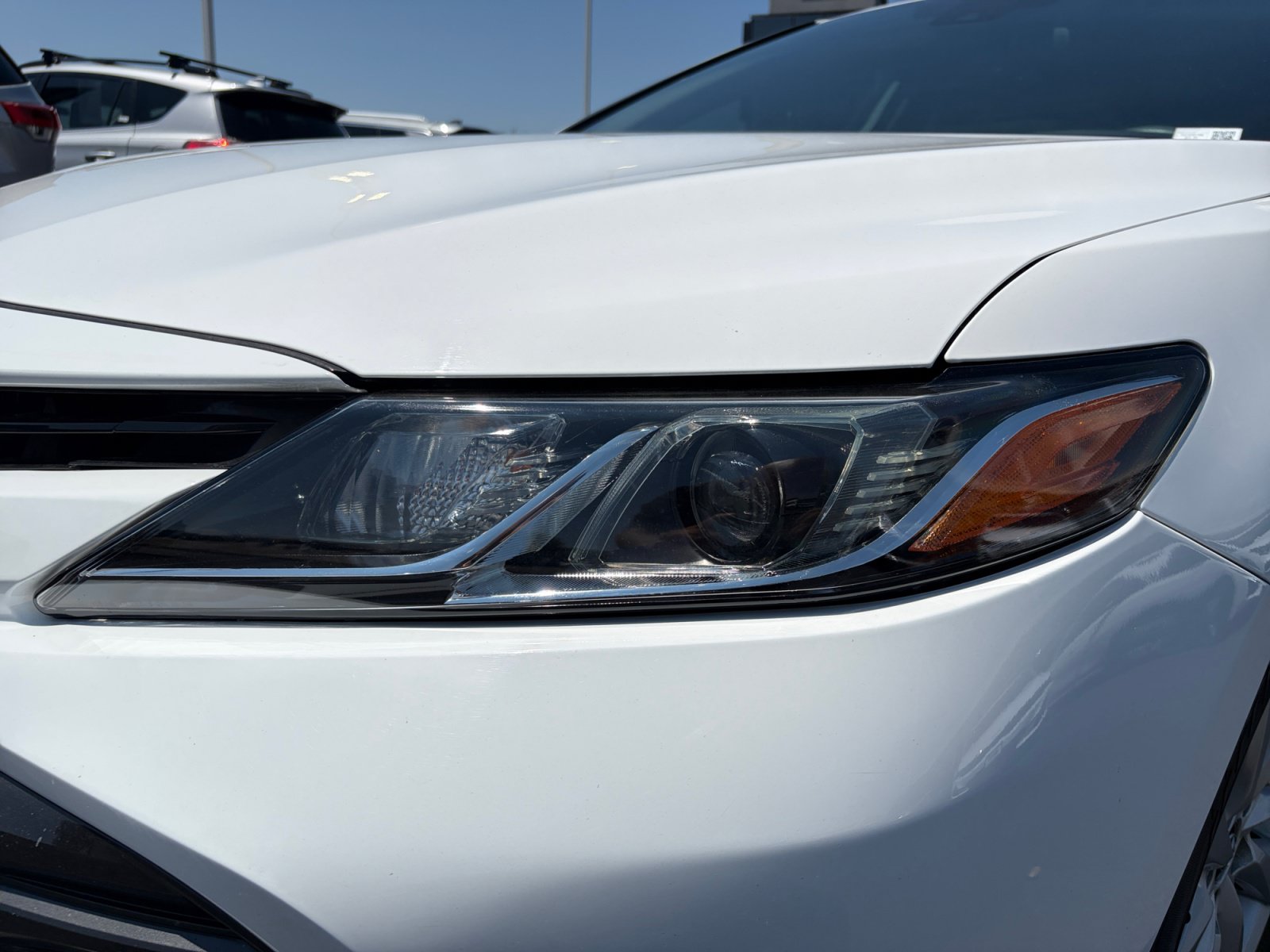 Used 2019 Toyota Camry LE FWD image 9