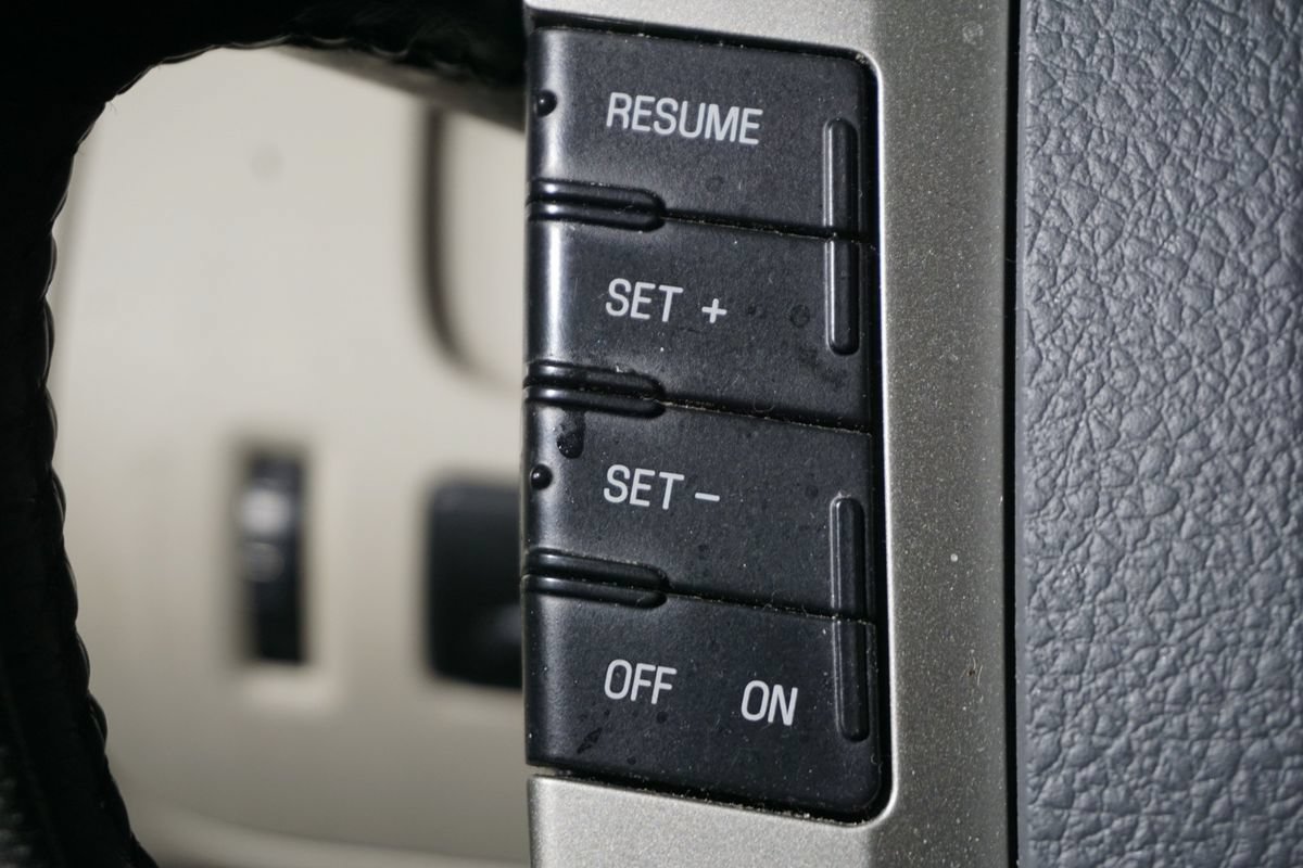 Used 2009 Ford Flex SEL AWD/4WD image 13