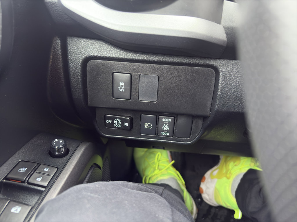 Used 2020 Toyota Tacoma TRD Sport image 21