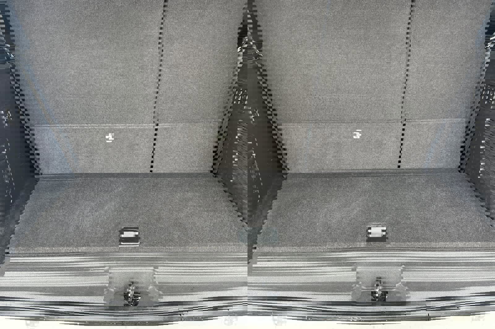 Used 2013 Ford Expedition Limited image 15