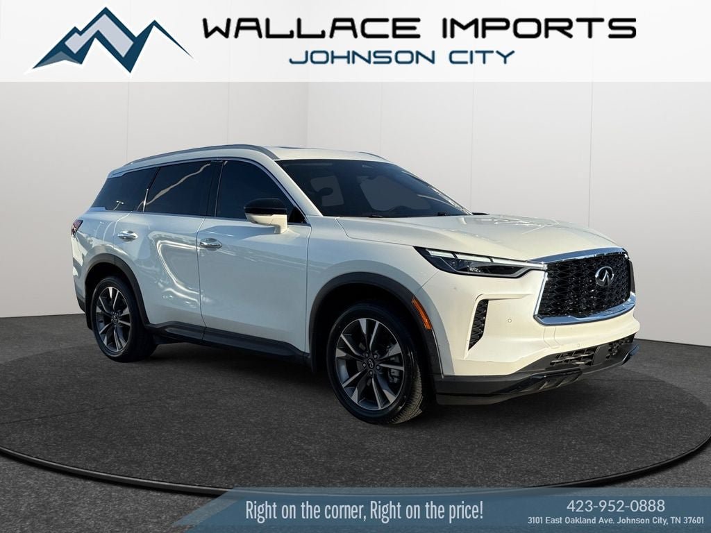 Used 2023 INFINITI QX60 Luxe w/ Cargo Package FWD image 8