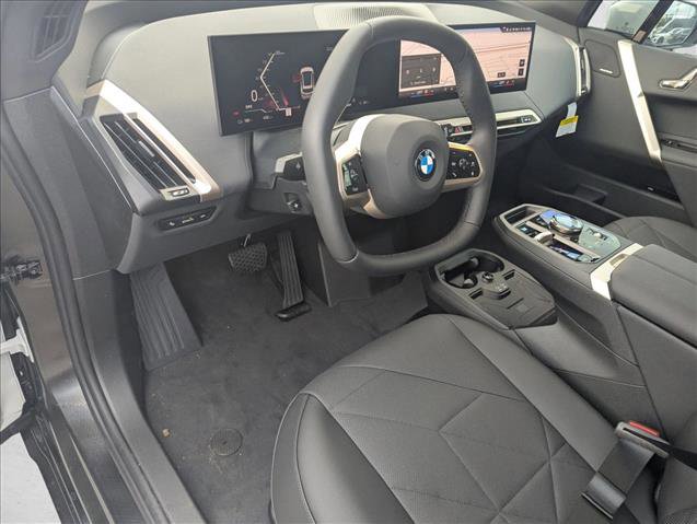 New 2026 BMW iX xDrive60 image 3