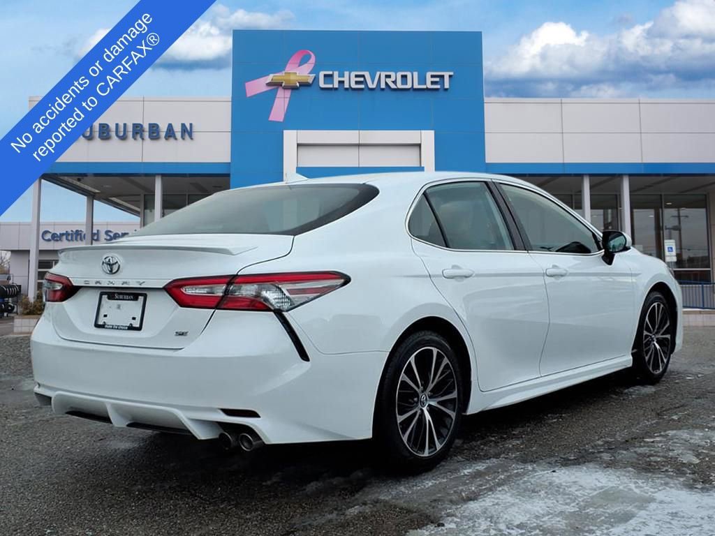 Used 2019 Toyota Camry SE image 5