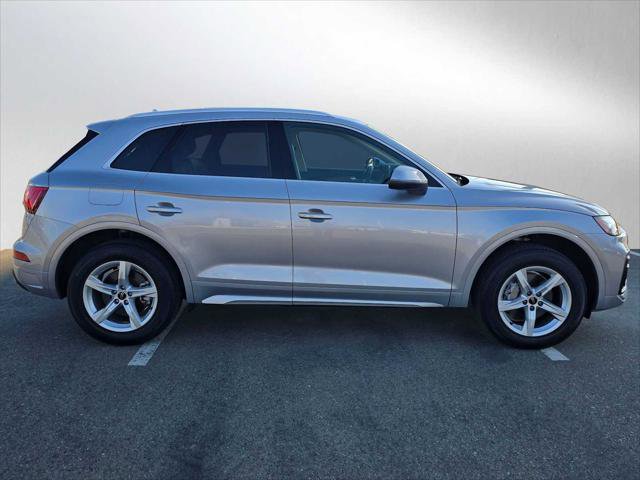 Used 2023 Audi Q5 2.0T Premium image 2