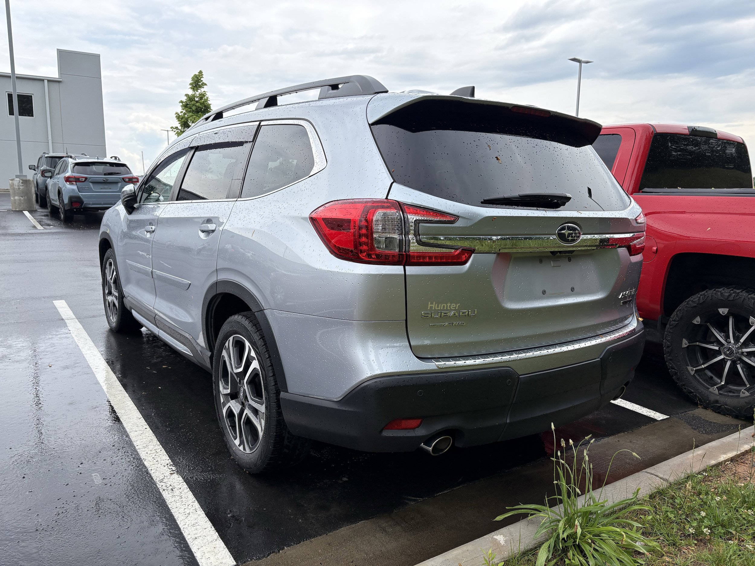 Certified 2023 Subaru Ascent Limited w/ Technology Package AWD/4WD image 4