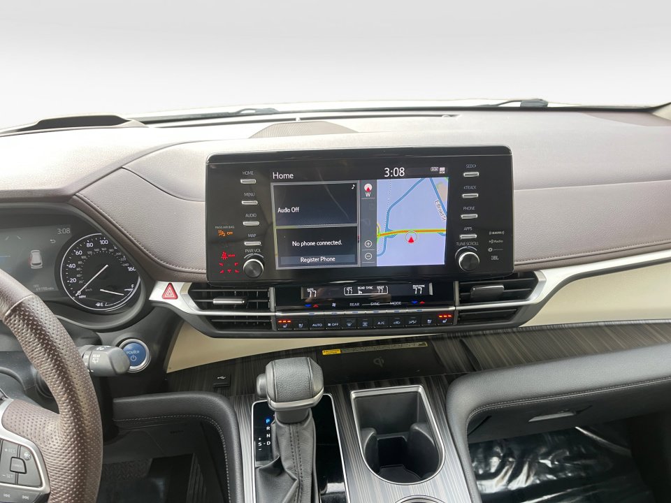 Certified 2023 Toyota Sienna Platinum image 21