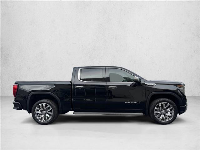 Used 2024 GMC Sierra 1500 Denali w/ Denali Reserve Package AWD/4WD image 4