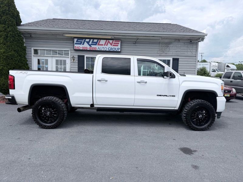 Used 2015 GMC Sierra 2500 Denali w/ Duramax Plus Package