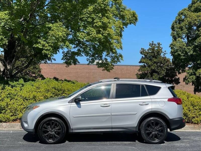 Used 2013 Toyota RAV4 Limited FWD image 5