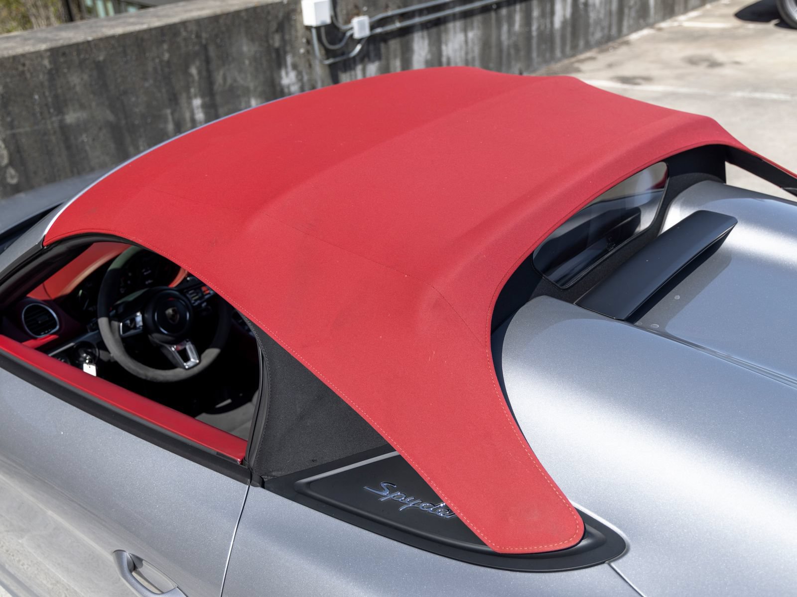 Certified 2022 Porsche 718 Boxster Spyder RWD image 23