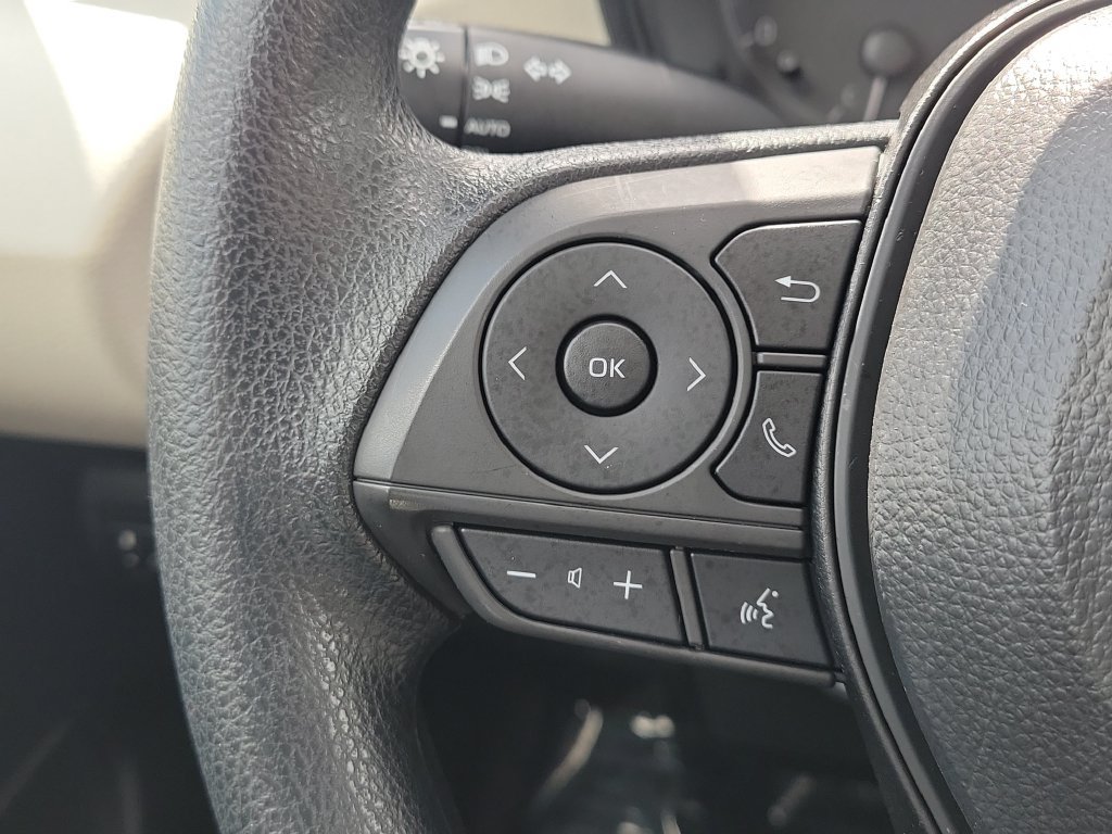 Used 2024 Toyota Corolla LE FWD image 9