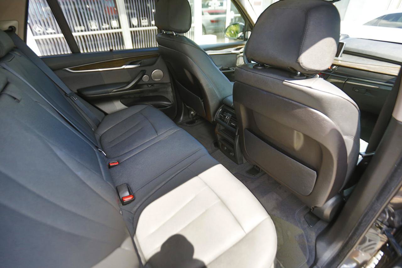 Used 2015 BMW X5 xDrive35i AWD/4WD image 18