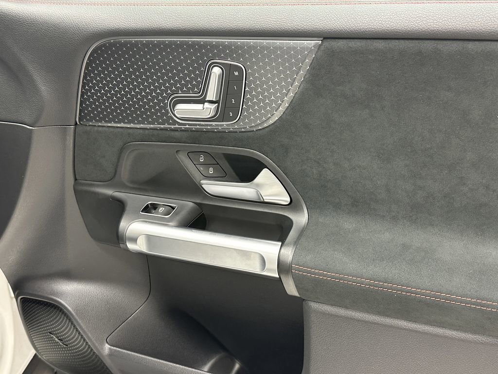 Certified 2024 Mercedes-Benz EQB 250+ image 15