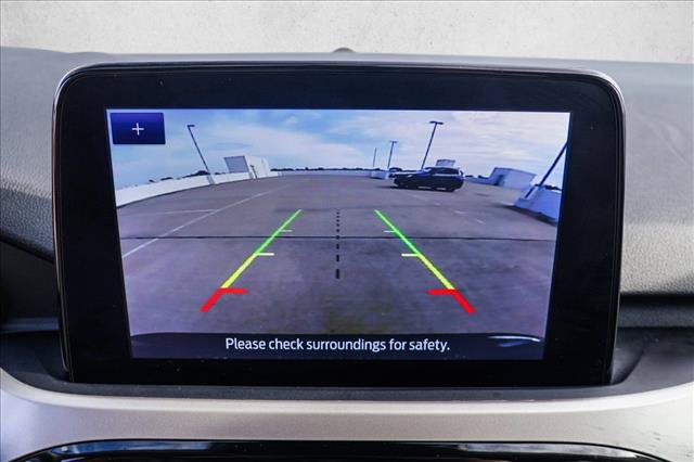Used 2020 Ford Escape SE FWD image 17