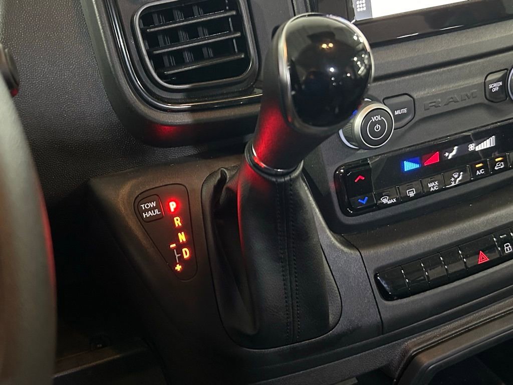 Used 2023 RAM ProMaster 2500 image 35