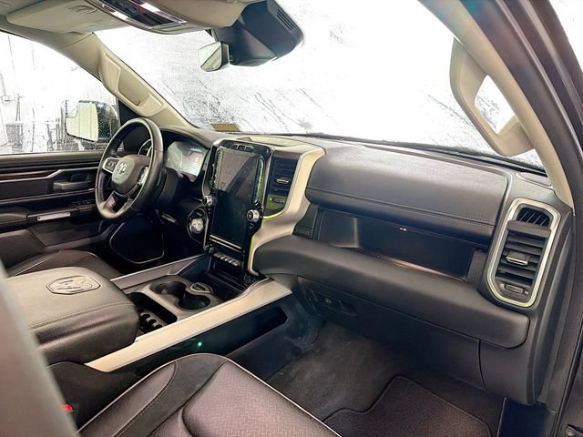Used 2022 RAM 1500 Laramie AWD/4WD image 12