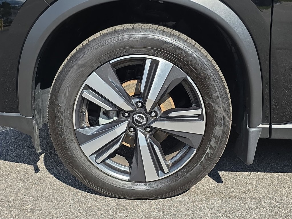Certified 2025 Nissan Rogue SL AWD/4WD image 20