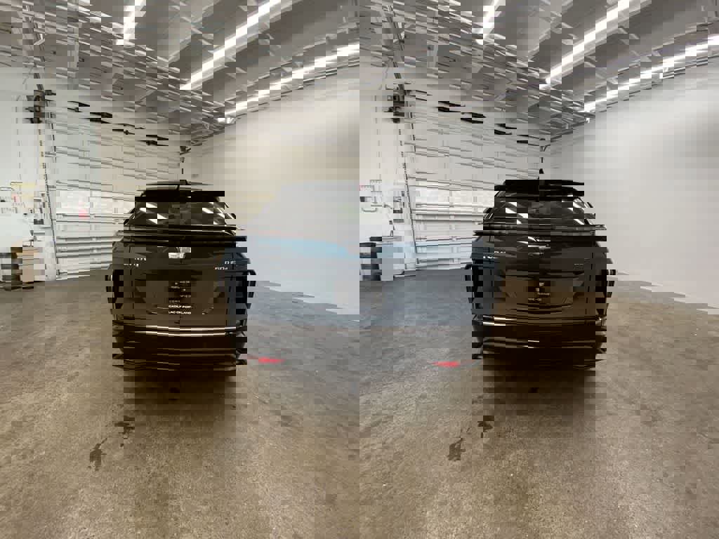 Certified 2025 Cadillac Lyriq Luxury w/ Nappa Leather Package image 5