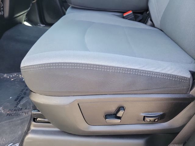 Used 2020 RAM 3500 Big Horn w/ Level 1 Equipment Group AWD/4WD image 21