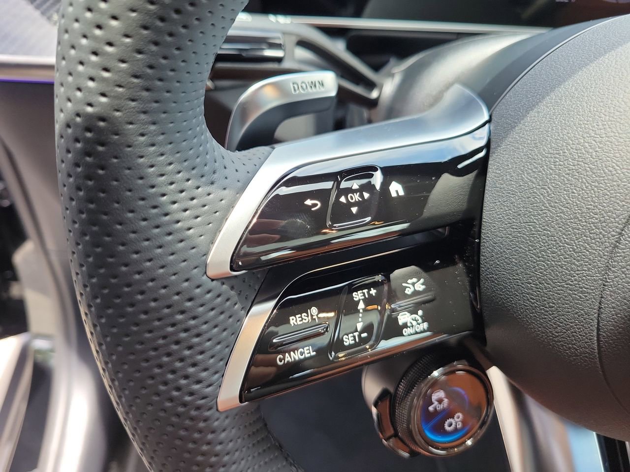 New 2026 Mercedes-Benz GLC 43 AMG 4MATIC Coupe image 27
