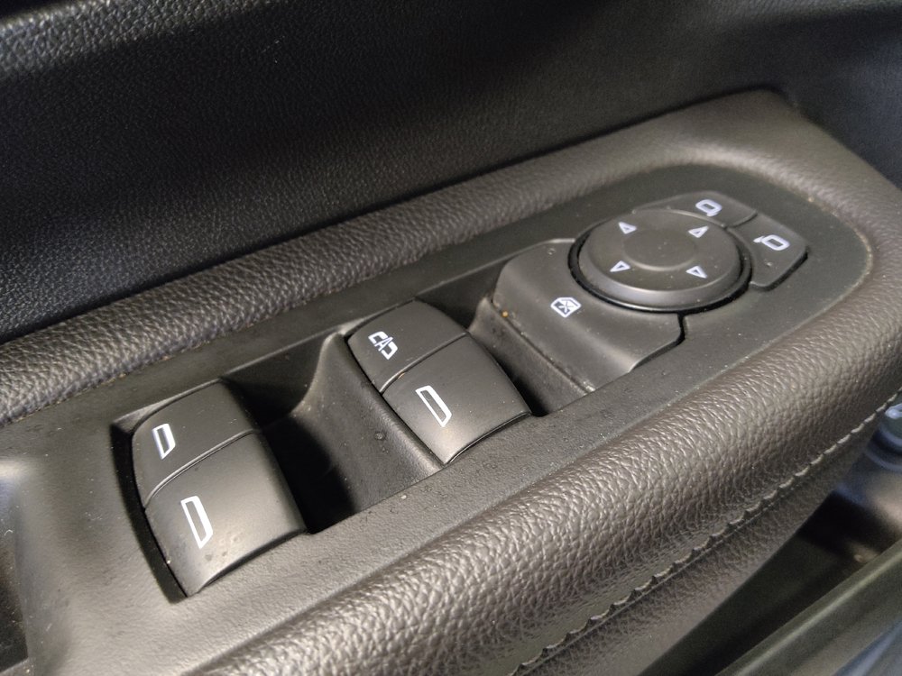 Used 2022 GMC Terrain SLE w/ Driver Convenience Package AWD/4WD image 27