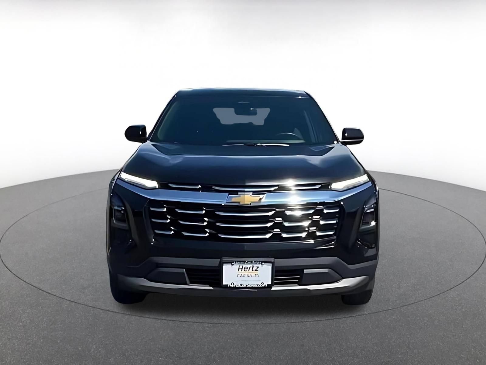 Used 2025 Chevrolet Equinox LT FWD image 4