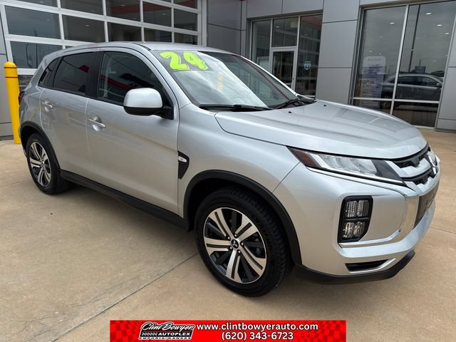 Used 2024 Mitsubishi Outlander Sport SE AWD/4WD image 8