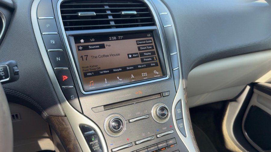 Used 2019 Lincoln Nautilus Reserve AWD/4WD image 19