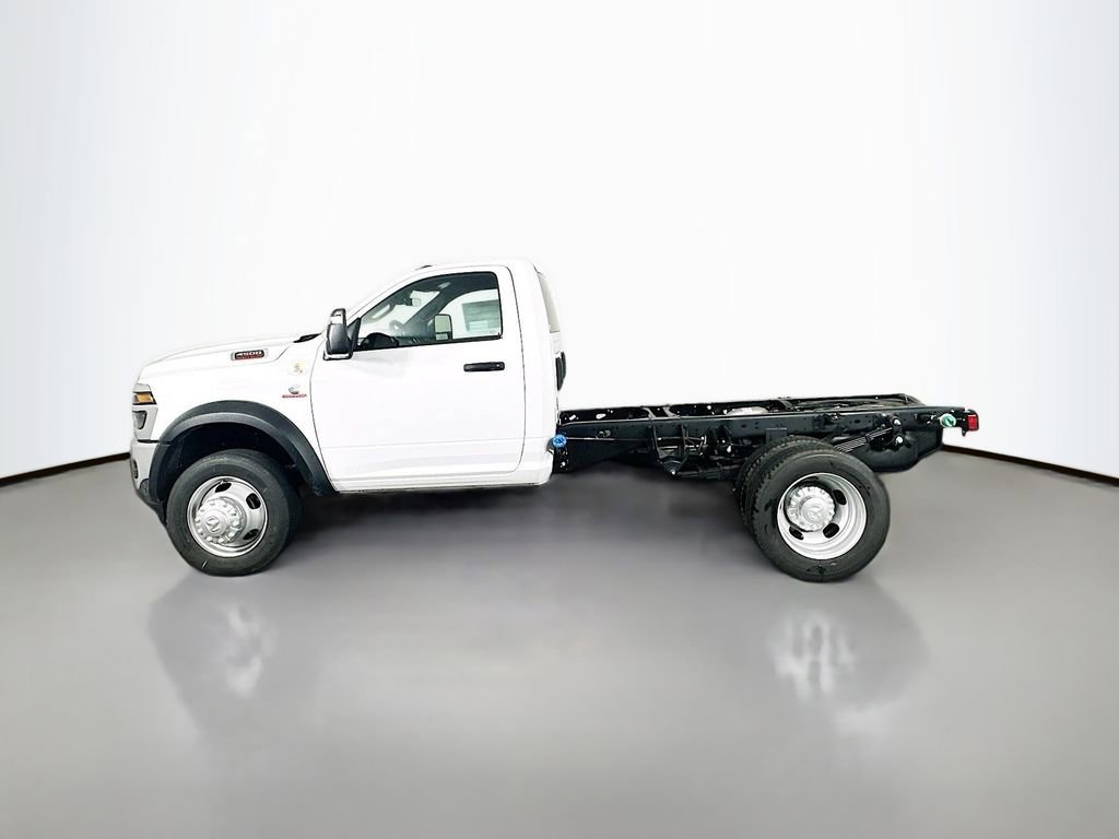 New 2025 RAM 4500 Tradesman RWD image 4