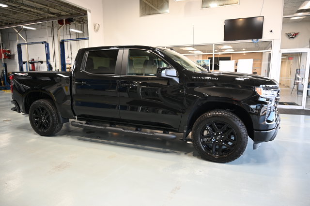 New 2026 Chevrolet Silverado 1500 RST w/ RST Select Package AWD/4WD image 4
