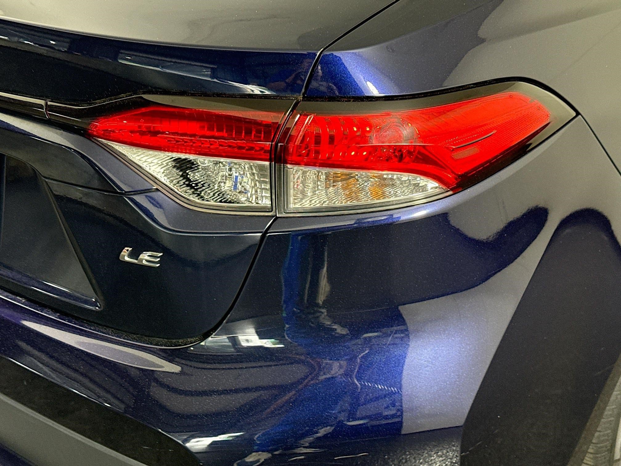 Used 2020 Toyota Corolla LE FWD image 33