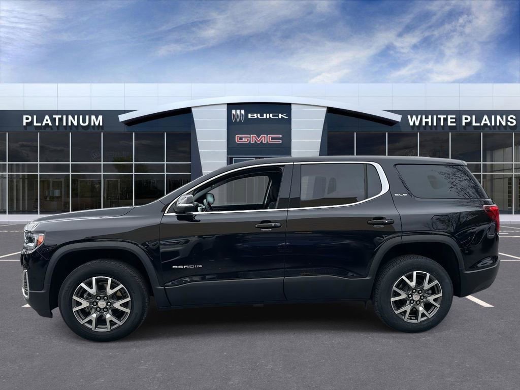 Used 2023 GMC Acadia SLE image 2